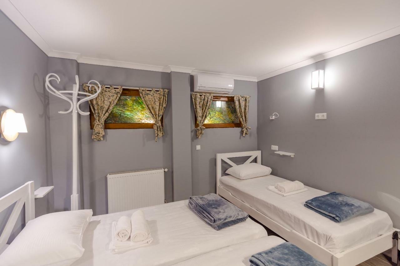 Batumi Surf Hostel Εξωτερικό φωτογραφία