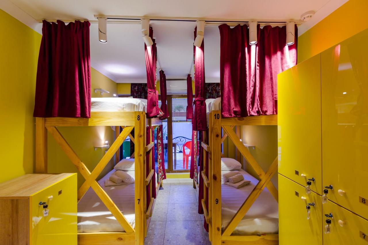 Batumi Surf Hostel Εξωτερικό φωτογραφία