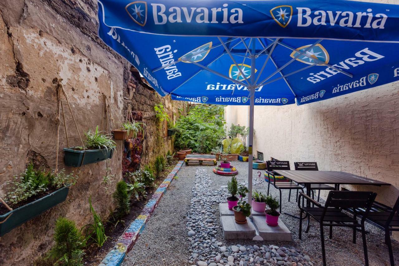 Batumi Surf Hostel Εξωτερικό φωτογραφία
